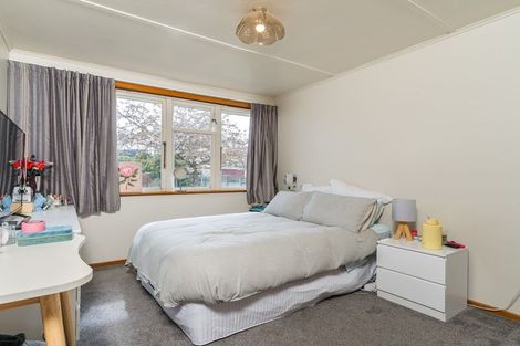 Photo of property in 4 Burgess Street, Green Island, Dunedin, 9018