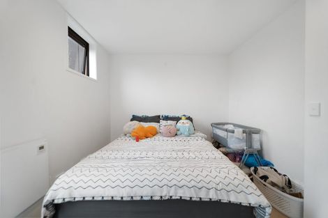 Photo of property in 14 Rara Lane, Manukau, Auckland, 2104