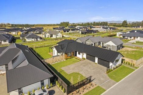 Photo of property in 23 Ridgeland Way, West Melton, 7618