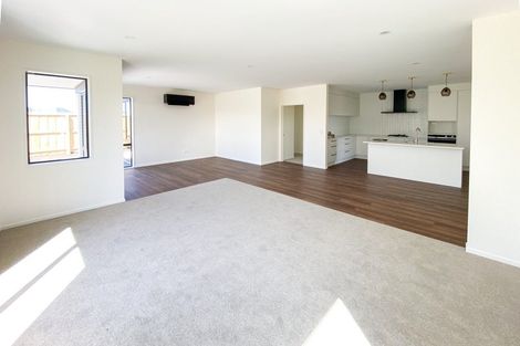 Photo of property in 32 Sanders Way, Rolleston, 7614