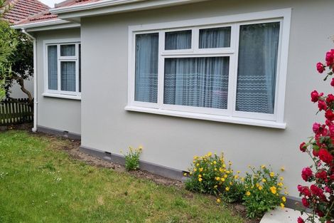 Photo of property in 2/124 Osborne Street, Waltham, Christchurch, 8011