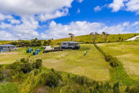 Photo of property in 65b Otara Road, Kaiwaka, 0573