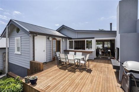 Photo of property in 18 Marie Avenue, Red Beach, 0932