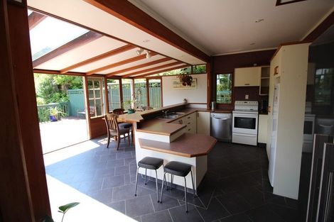 Photo of property in 15 Weenink Road, Karoro, Greymouth, 7805