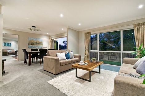 Photo of property in 41 Sapperton Drive, Henderson, Auckland, 0612