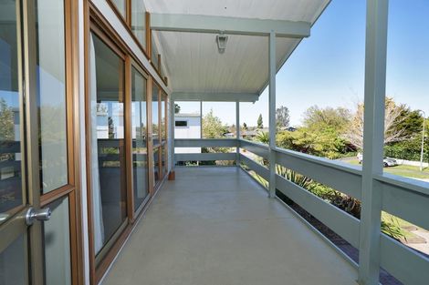 Photo of property in 98 Howell Avenue, Riverlea, Hamilton, 3216