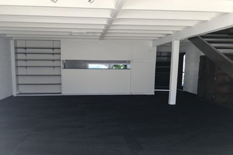 Photo of property in Paddington Apartments, 13/15 Mckinley Crescent, Brooklyn, Wellington, 6021