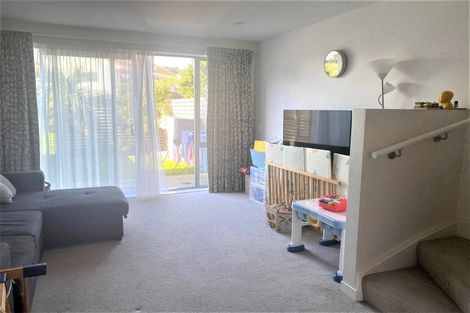 Photo of property in 15/2 Stone Street, Miramar, Wellington, 6022