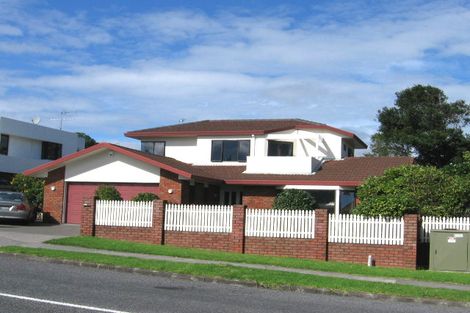Photo of property in 50 Loloma Drive, Half Moon Bay, Auckland, 2012