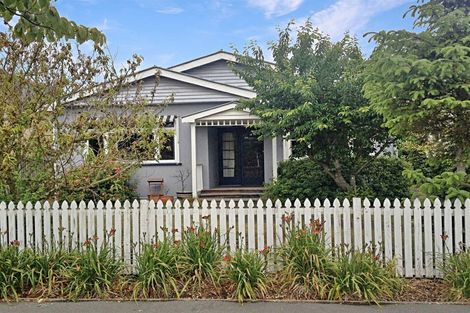 Photo of property in 14 Chilcombe Street, Ilam, Christchurch, 8041