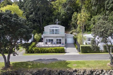 Photo of property in 64a Matakatia Parade, Matakatia, Whangaparaoa, 0930