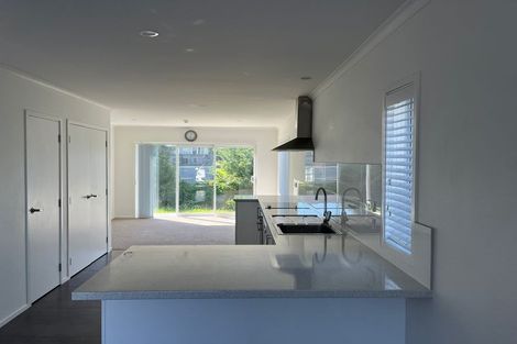 Photo of property in 1/67a Metcalfe Road, Ranui, Auckland, 0612