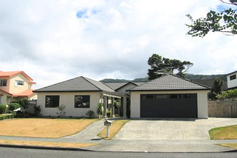Photo of property in 15 Clearwater Terrace, Brown Owl, Upper Hutt, 5018