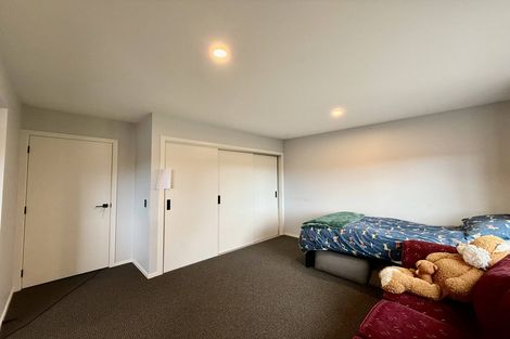 Photo of property in 17 Rexs Way, Green Island, Dunedin, 9018