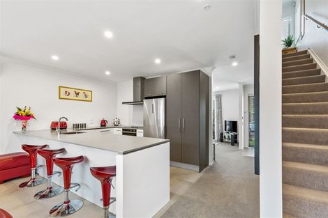 Photo of property in 22 Samuel Cassidy Avenue, Swanson, Auckland, 0614