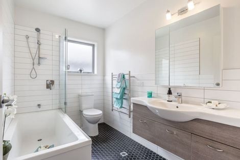 Photo of property in 13/27 Powell Street, Avondale, Auckland, 1026