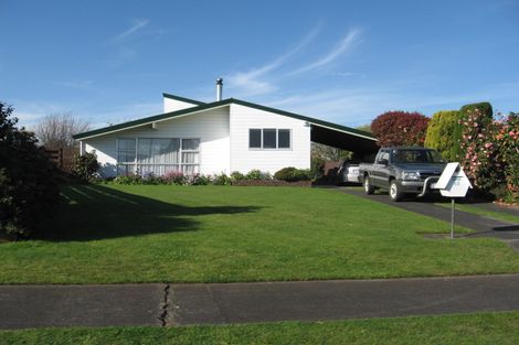 Photo of property in 52 Exeter Crescent, Springvale, Whanganui, 4501