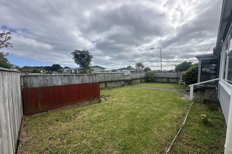 Photo of property in 52 Makarini Street, Paraparaumu, 5032