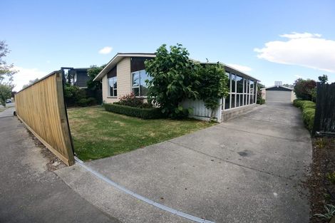 Photo of property in 65 Glenmore Avenue, Casebrook, Christchurch, 8051