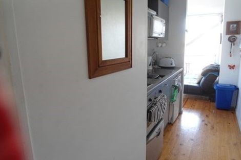 Photo of property in Scotia Tower Apartments, 7f/8 Scotia Place, Auckland Central, Auckland, 1010