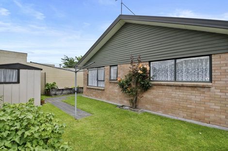 Photo of property in 4 Ashmore Place, Fairy Springs, Rotorua, 3015