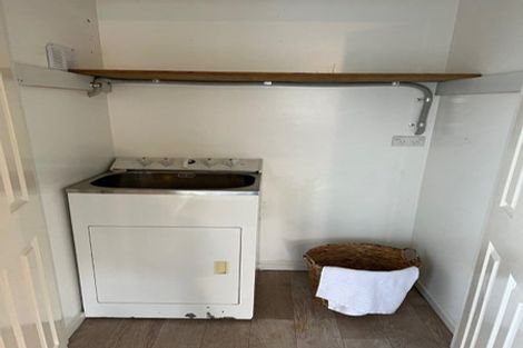 Photo of property in 49a Vincent Street, Howick, Auckland, 2014