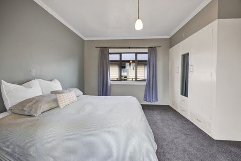 Photo of property in 15 Craig Street, Stratford, 4332