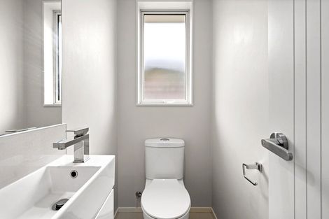 Photo of property in 33 Tupelo Street, Pukete, Hamilton, 3200