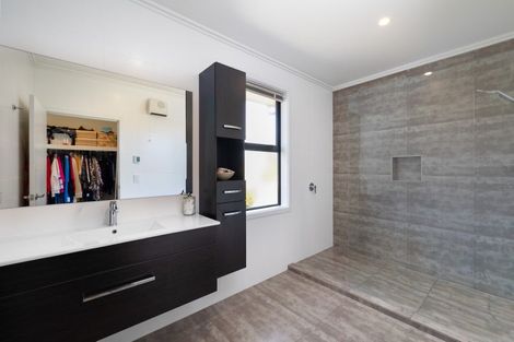 Photo of property in 6 Westmere Drive, Tasman, Upper Moutere, 7173