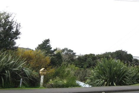 Photo of property in 79 Seaview Road, Westown, New Plymouth, 4310