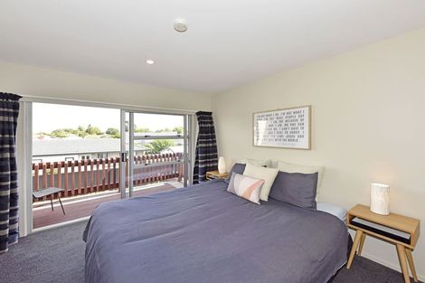 Photo of property in 8b Wyatt Place, Russley, Christchurch, 8042