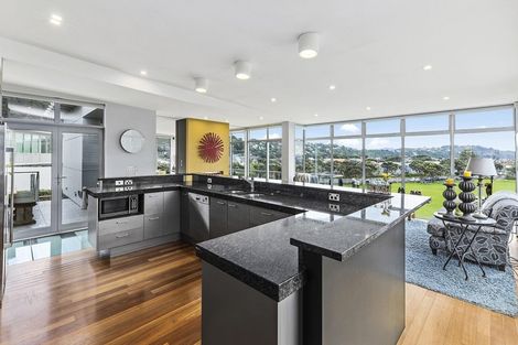 Photo of property in 63 Burnham Street, Seatoun, Wellington, 6022