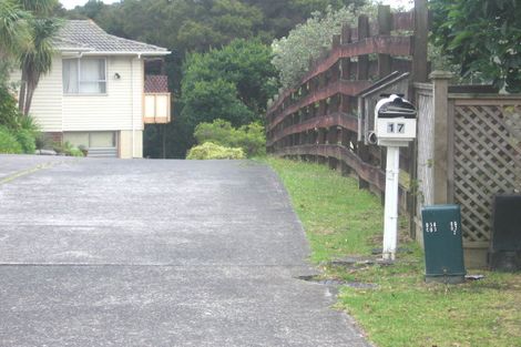 Photo of property in 1/17 Powrie Street, Glenfield, Auckland, 0629