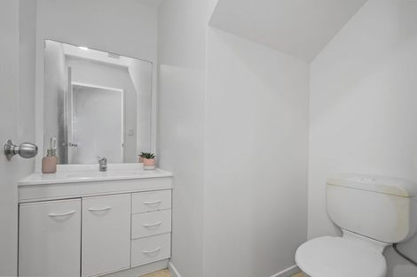 Photo of property in 2/23 Charlenne Close, Ranui, Auckland, 0612