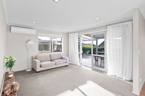 Photo of property in 18 Eastridge Terrace, Huntington, Hamilton, 3210