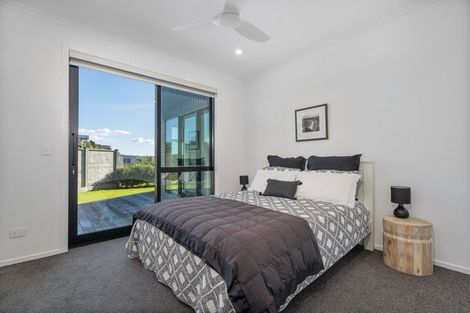 Photo of property in 17 Fred Harsant Drive, Cooks Beach, 3591