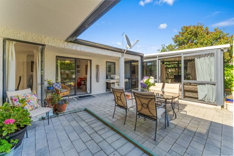 Photo of property in 12 Hall Street, Cambridge, 3434