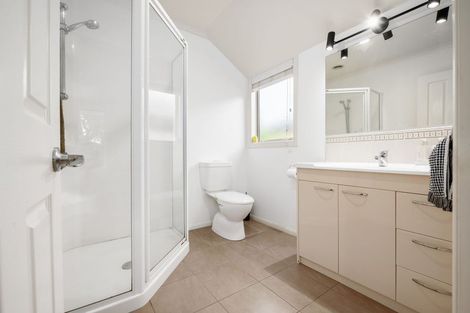 Photo of property in 48 Farringdon Avenue, Rototuna North, Hamilton, 3210