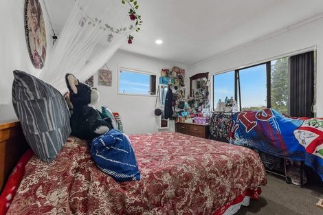 Photo of property in 31 Redwood Drive, Massey, Auckland, 0614