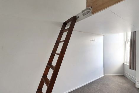 Photo of property in 104 Wallace Street, Mount Cook, Wellington, 6021