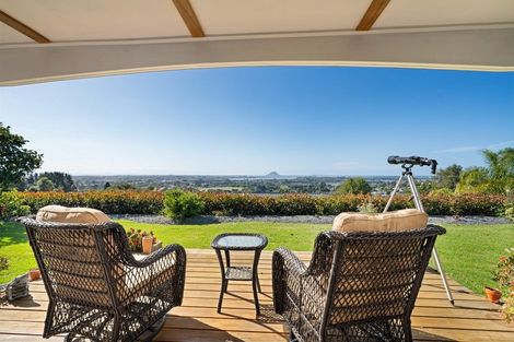 Photo of property in 12 Tobacco Hill, Welcome Bay, Tauranga, 3175