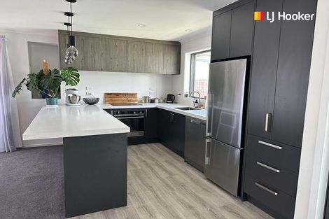 Photo of property in 130 Wakari Road, Helensburgh, Dunedin, 9010