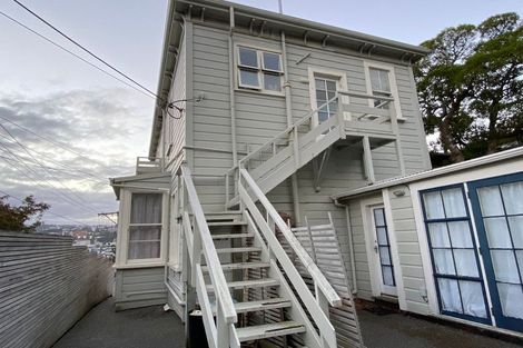 Photo of property in 16 Austin Street, Mount Victoria, Wellington, 6011