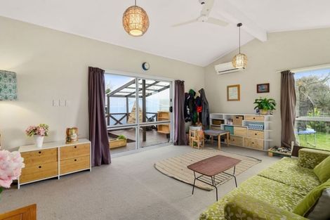 Photo of property in 9 Rewarewa Street, Owhata, Rotorua, 3010