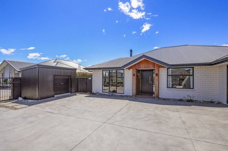 Photo of property in 80 Petries Road, Woodend, 7610