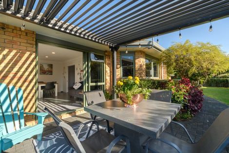 Photo of property in 10 Wouldbank Way, Welcome Bay, Tauranga, 3112