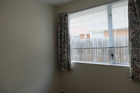 Photo of property in 2/13 Allard Street, Edgeware, Christchurch, 8013