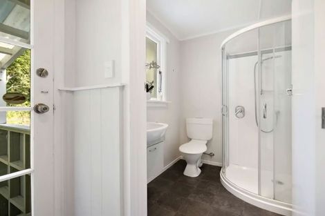 Photo of property in 102 Thompson Street, Queenstown, 9300