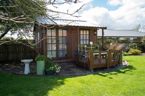 Photo of property in 49 Cowley Drive, Leamington, Cambridge, 3432