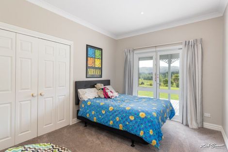 Photo of property in Rovale Estate, 123c Johnsons Road, Whitemans Valley, Upper Hutt, 5371